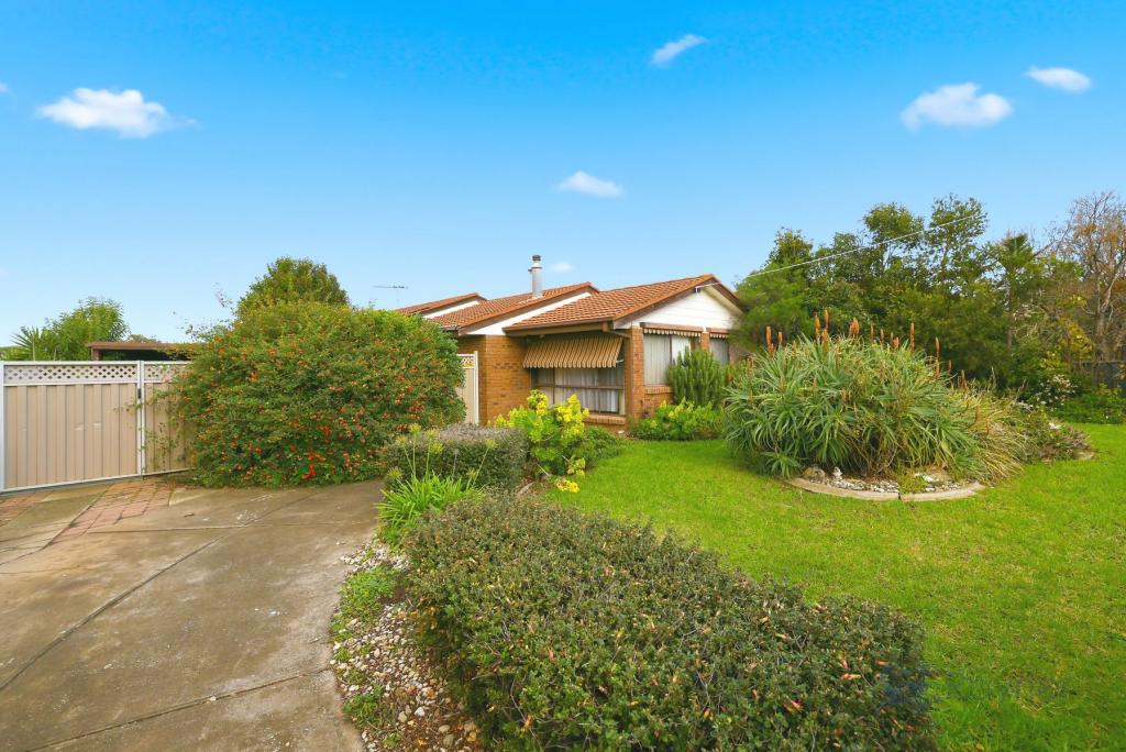 17 Holts Lane, Darley, VIC 3340