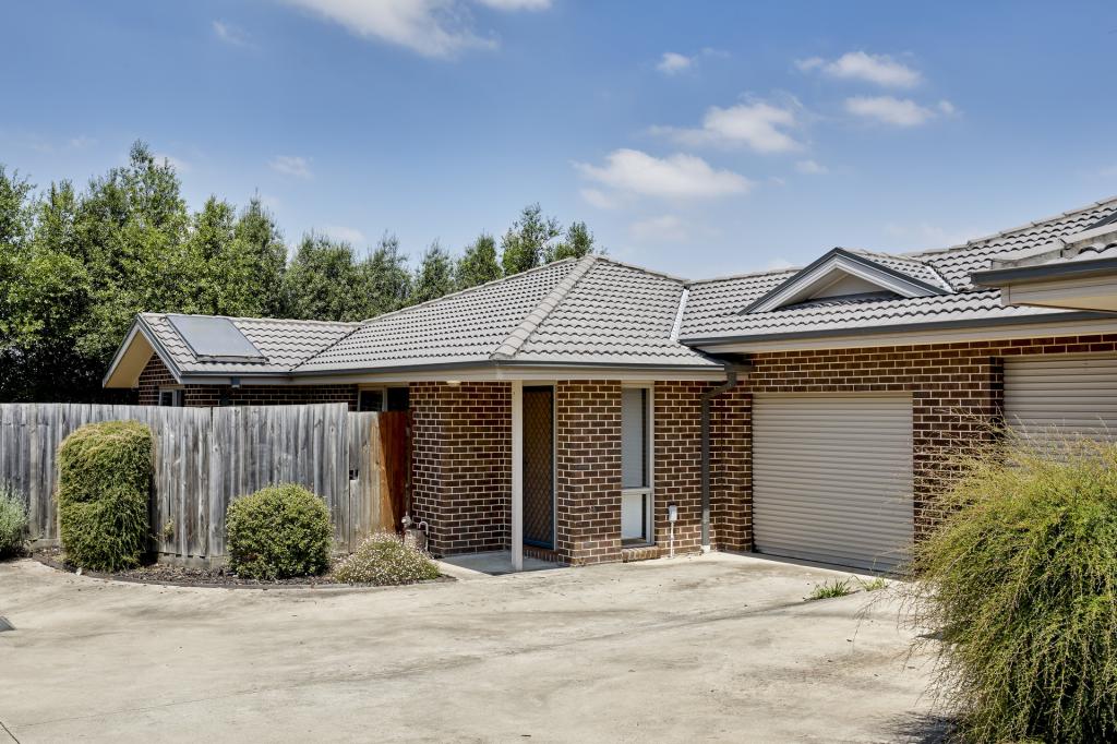 3/8 MOURITZ ST, WARRAGUL, VIC 3820