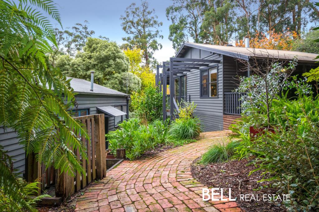 6 Gully Cres, Belgrave, VIC 3160