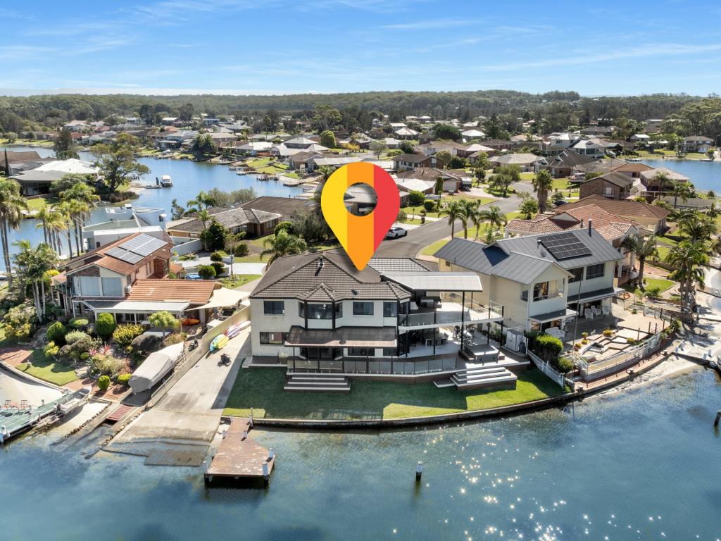 14 DOTTEREL PL, SUSSEX INLET, NSW 2540