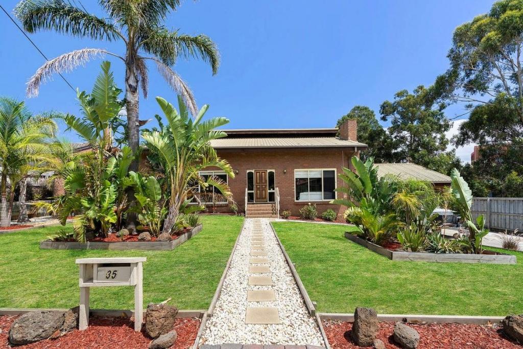 35 Lardner Rd, Frankston, VIC 3199