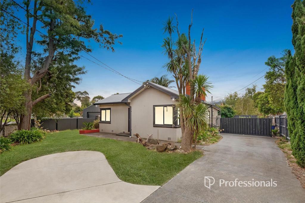 94 Railway Pde, Dandenong, VIC 3175