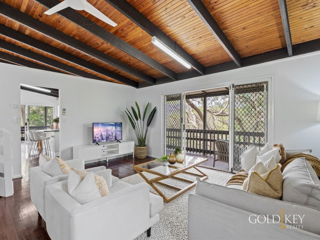 7 Castile Cres, Holmview, QLD 4207