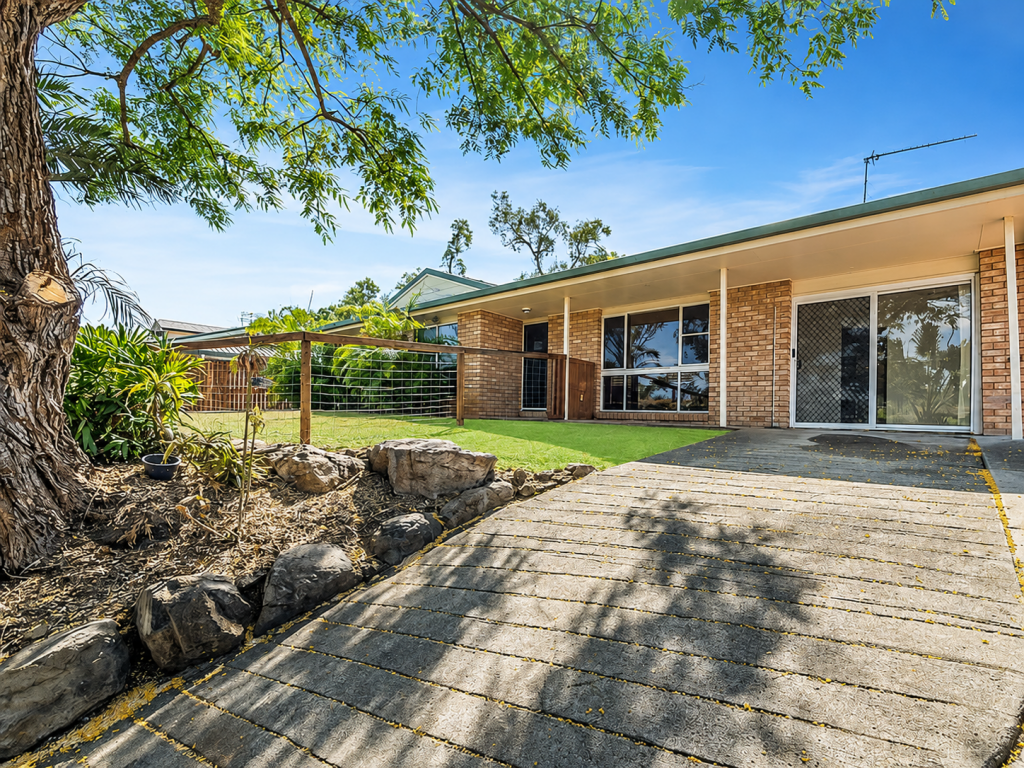 33 South Molle Bvd, Cannonvale, QLD 4802