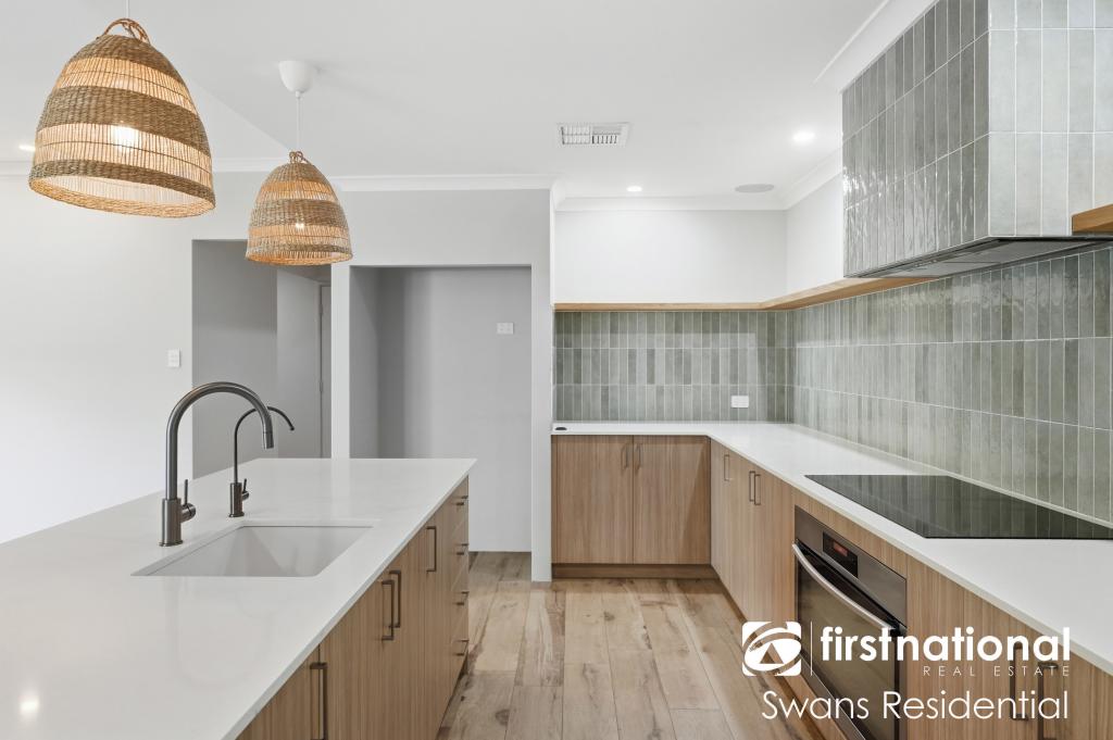 24 Windermere Bvd, Aveley, WA 6069
