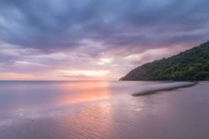 50 Bulguru Dr, Etty Bay, QLD 4858