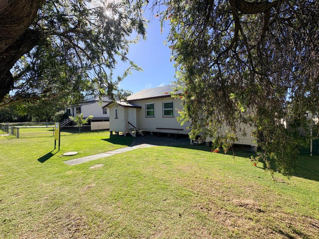 9 Bell St, Chinchilla, QLD 4413
