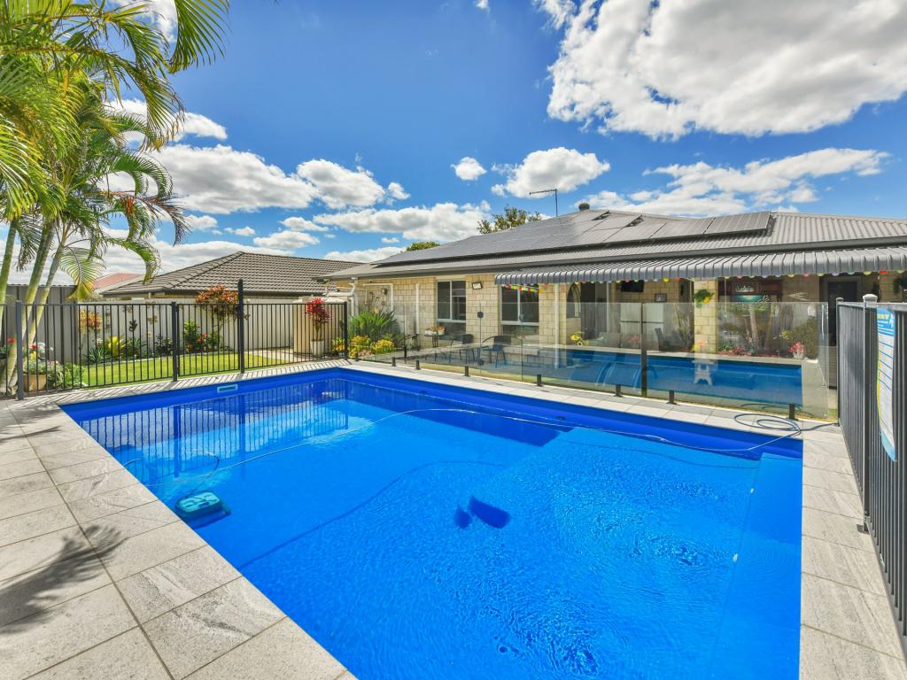 17 FULMER ST, YARRABILBA, QLD 4207