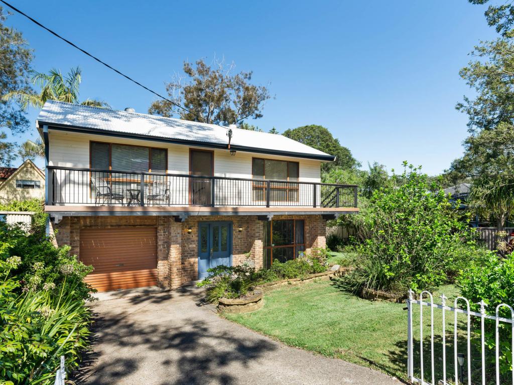 38 Albatross Rd, Berkeley Vale, NSW 2261