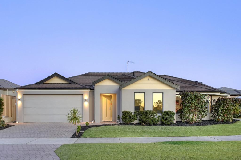 34 SACRAMENTO PDE, HOCKING, WA 6065