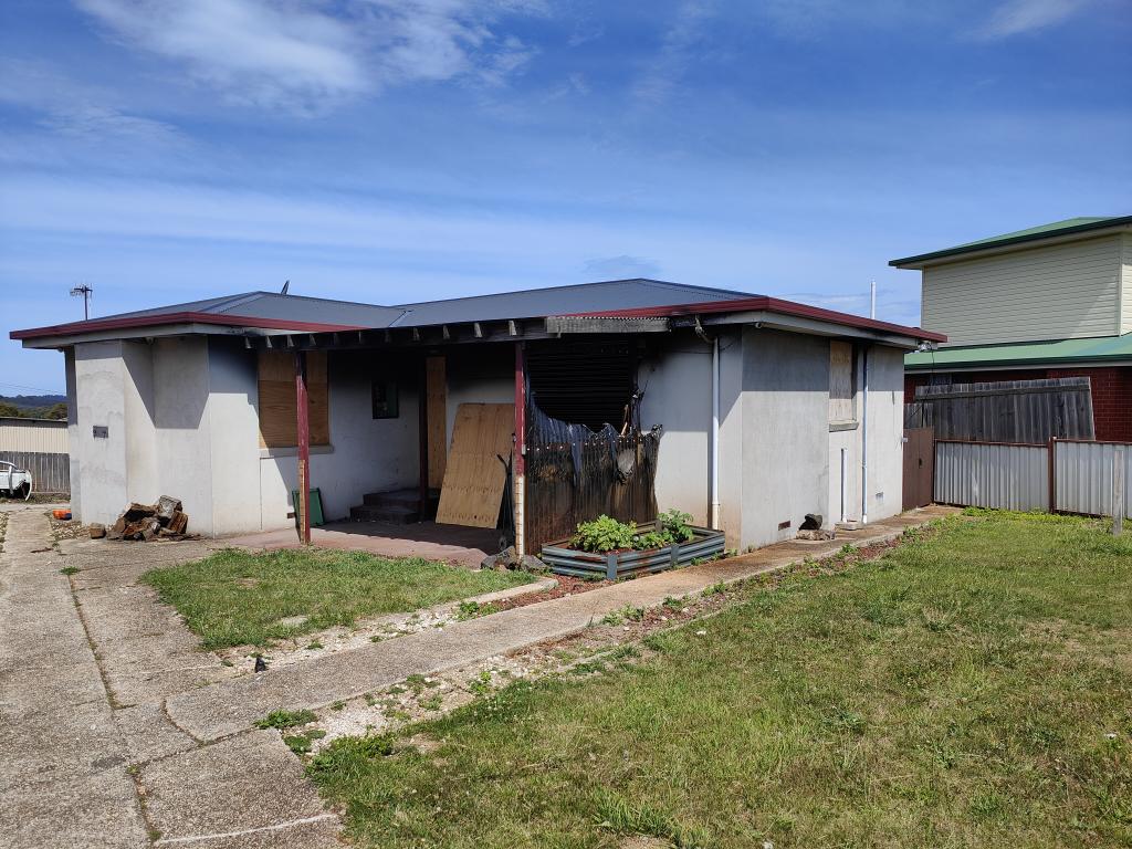 25 Winter Ave, Upper Burnie, TAS 7320