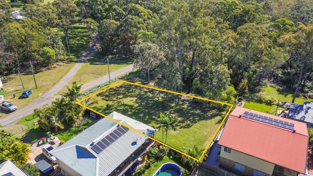 20 Ketch St, Russell Island, QLD 4184