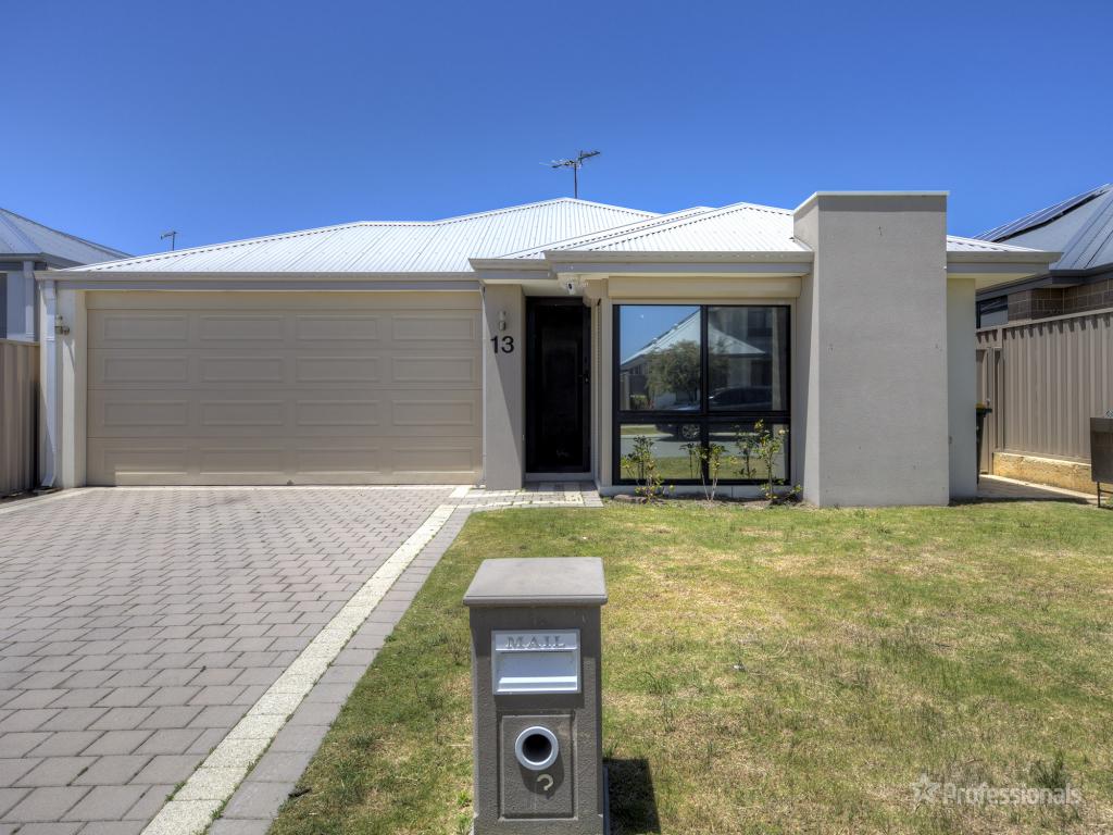 13 Broadgate Bvd, Yanchep, WA 6035