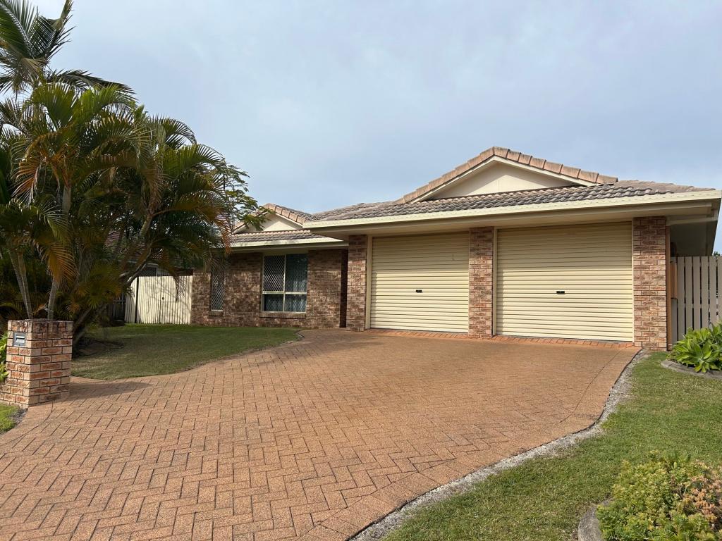 26 King Henry Ct, Torquay, QLD 4655