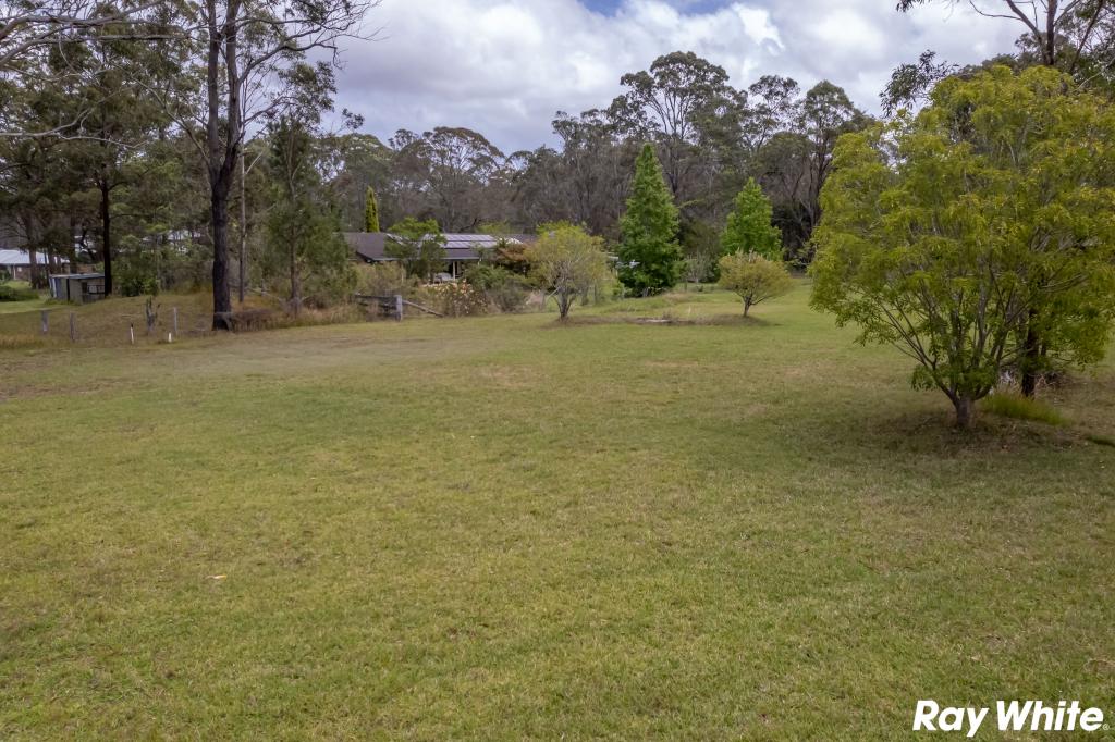 17a Woodlands Dr, Hallidays Point, NSW 2430