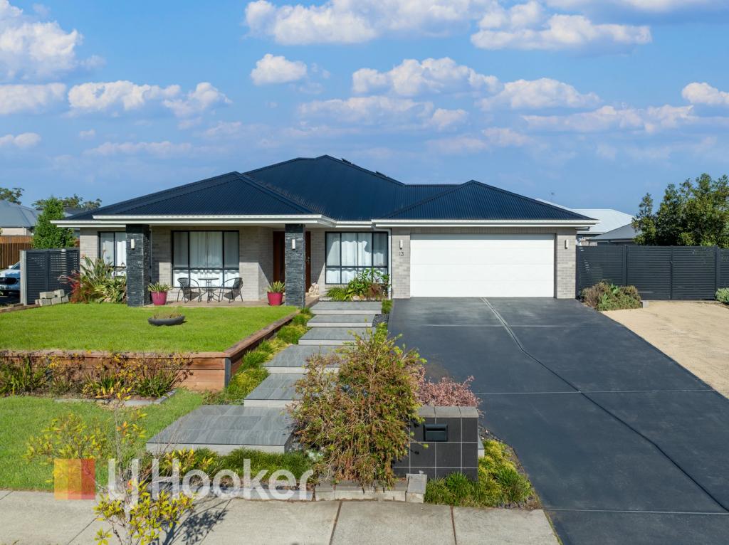 13 Maya Dr, Medowie, NSW 2318