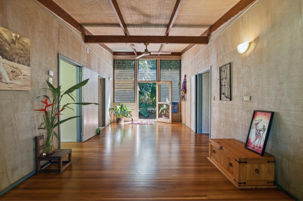 20 James Rd, Mission Beach, QLD 4852
