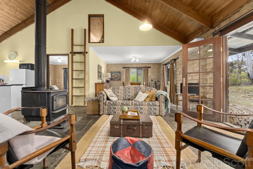 60 Woolnoughs Rd, Porcupine Ridge, VIC 3461