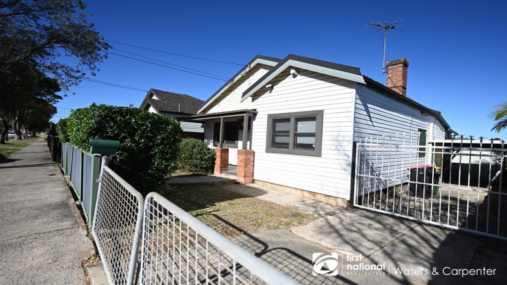 42 Chestnut Rd, Auburn, NSW 2144