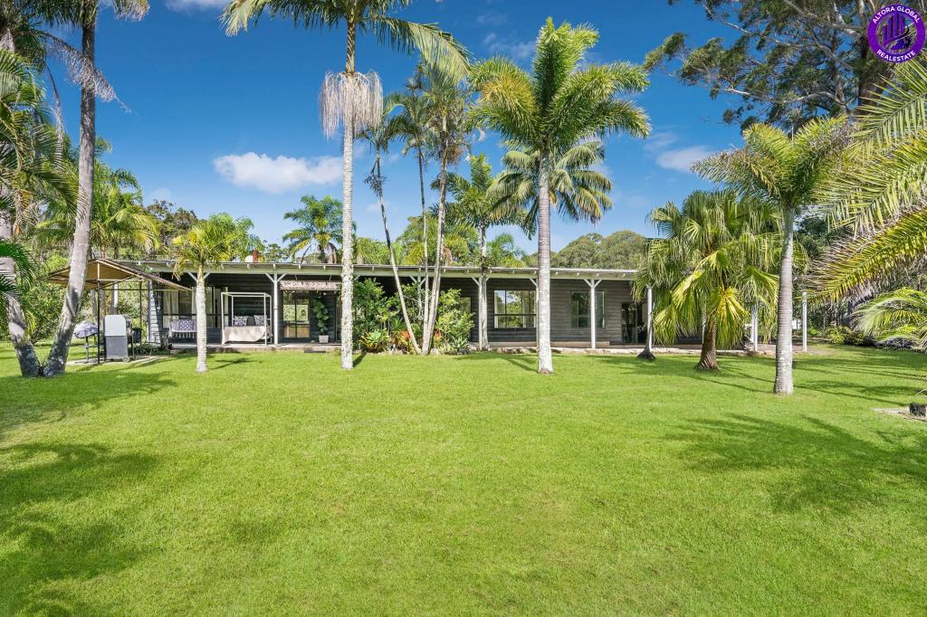 1098 Crescent Head Rd, Crescent Head, NSW 2440