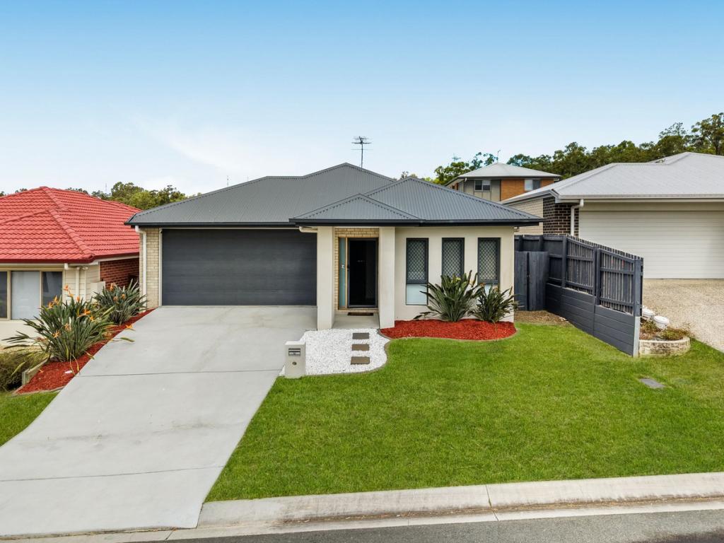 19 Stringybark St, Spring Mountain, QLD 4300