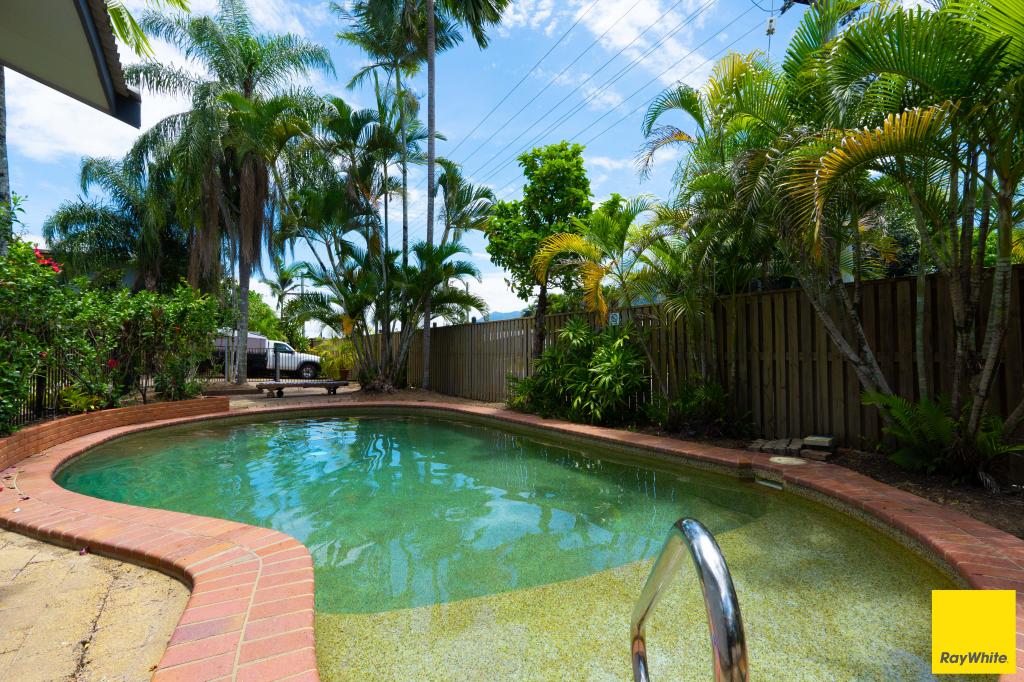 1/5-7 Mintaro Cres, Woree, QLD 4868
