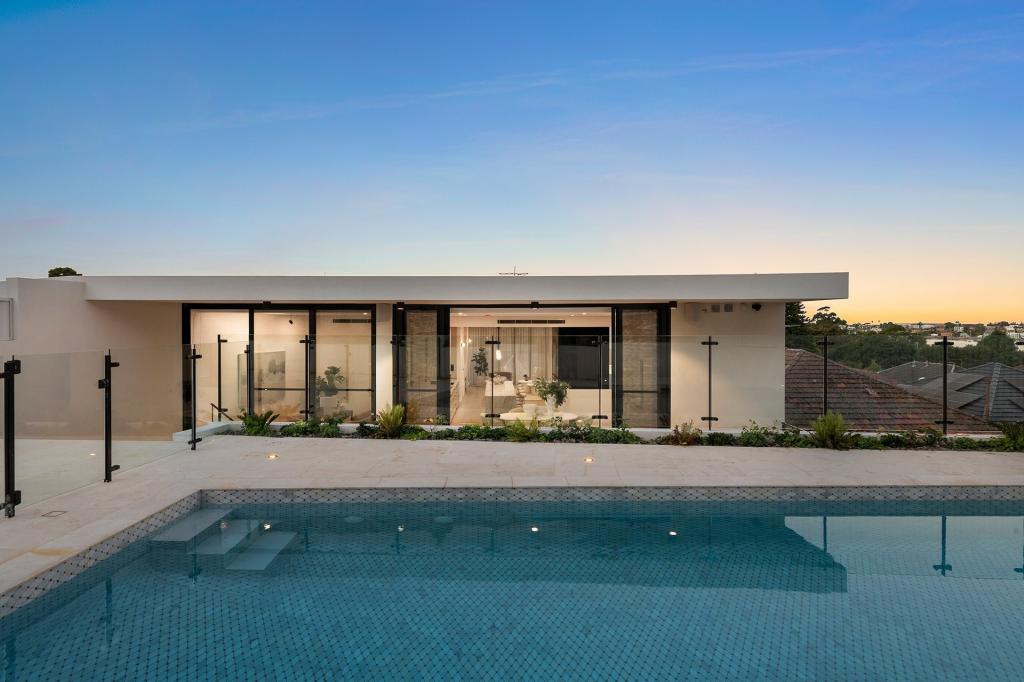 23b Allawah Ave, Carss Park, NSW 2221