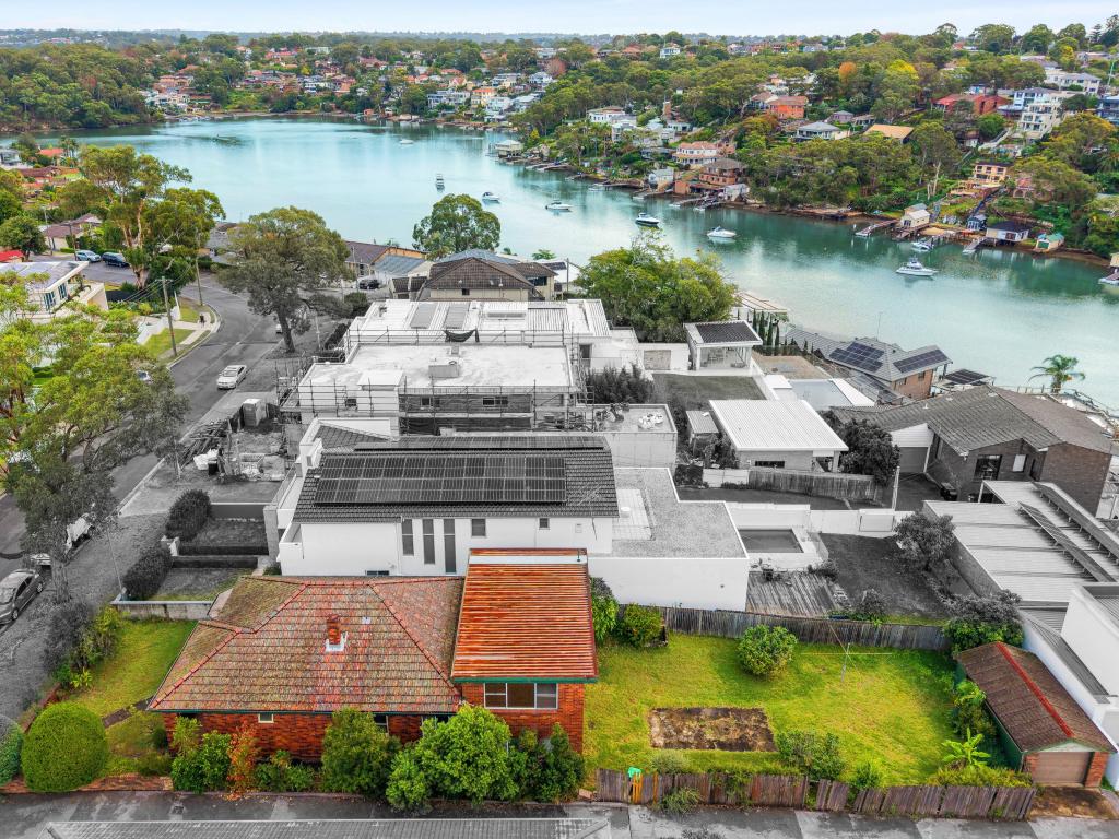 69 Queens Rd, Connells Point, NSW 2221