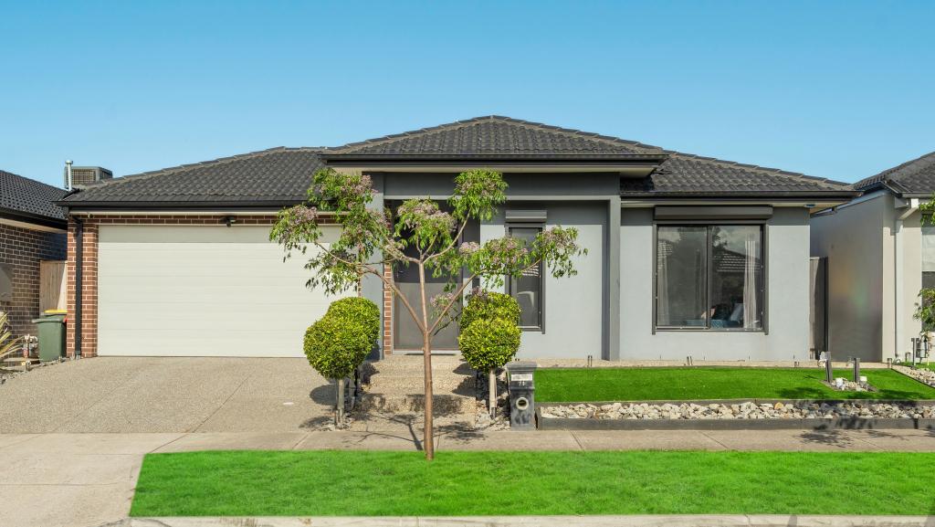 71 Whiteleaf Dr, Mickleham, VIC 3064