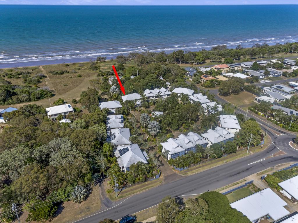 9/2 Sylvan Dr, Moore Park Beach, QLD 4670