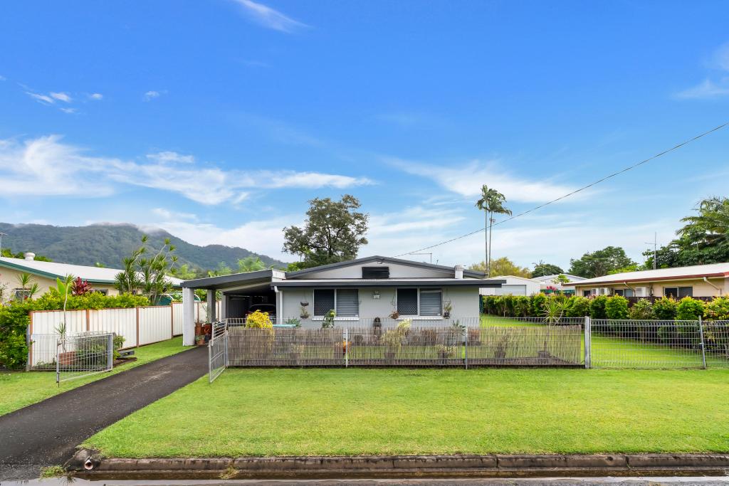 17 Armbrust St, Manoora, QLD 4870