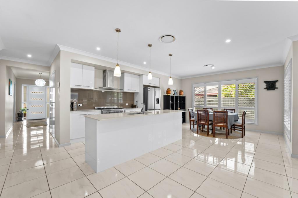 8 Platt Ct, Mango Hill, QLD 4509