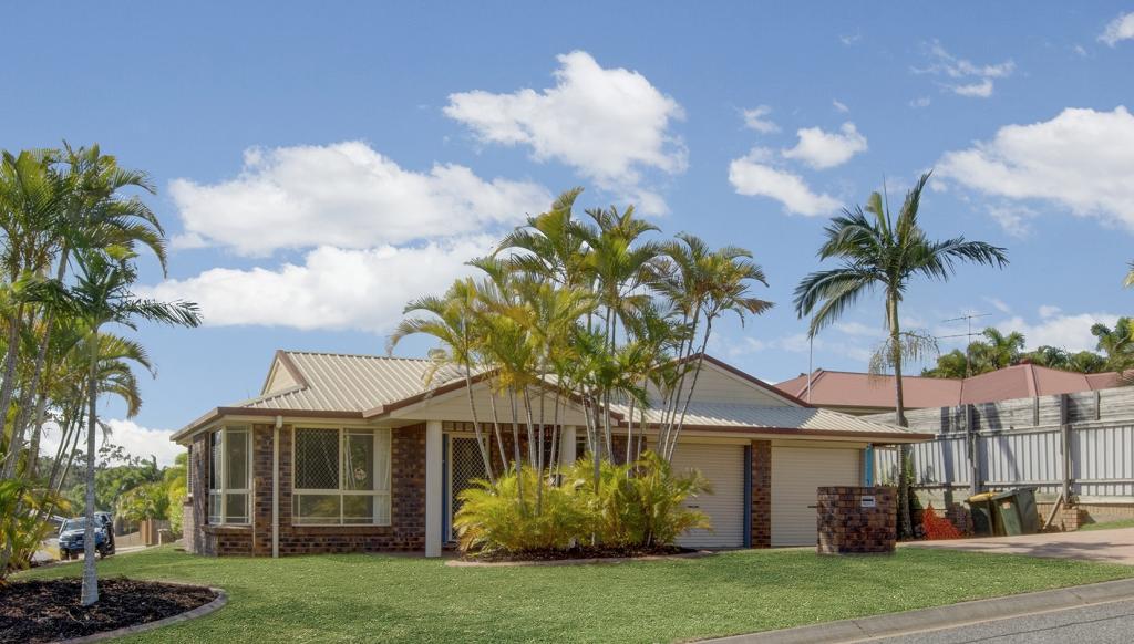 1 Cania Way, Clinton, QLD 4680