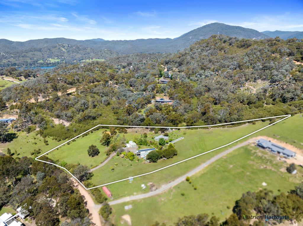 102 Alford Ave, Eildon, VIC 3713