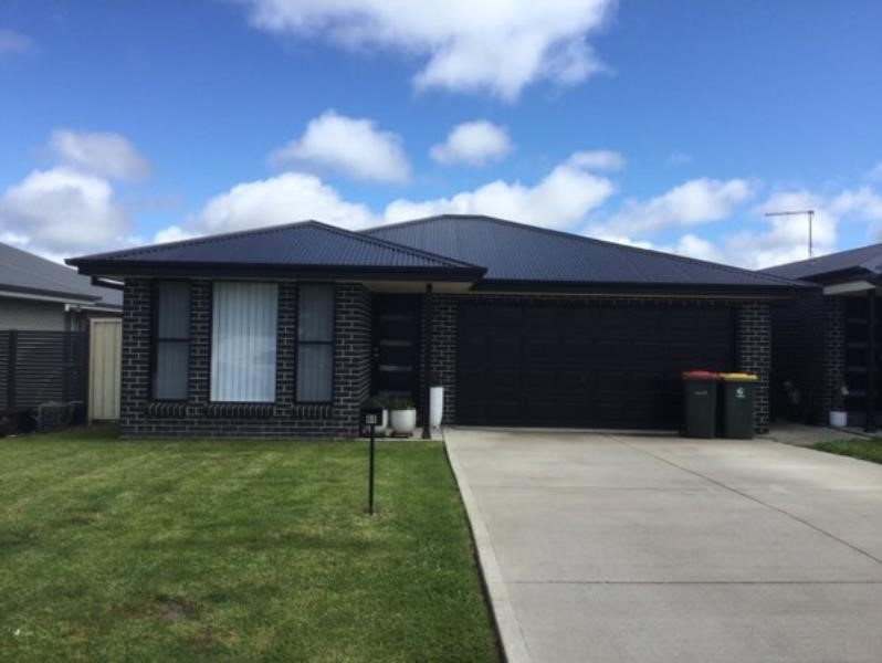 80 Emerald Dr, Kelso, NSW 2795