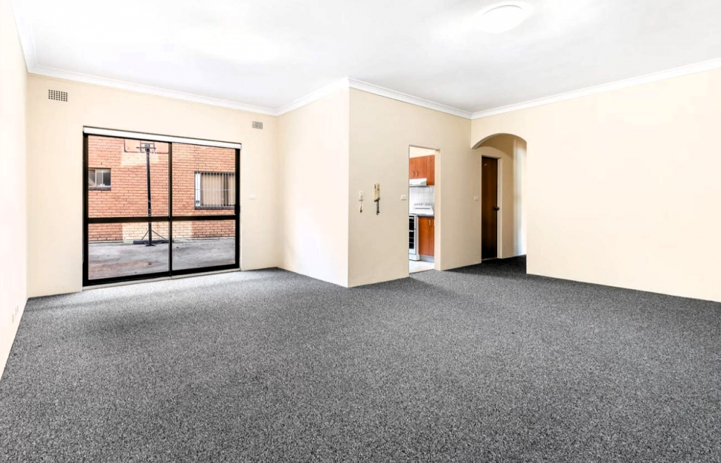 1/200 The Boulevarde, Punchbowl, NSW 2196