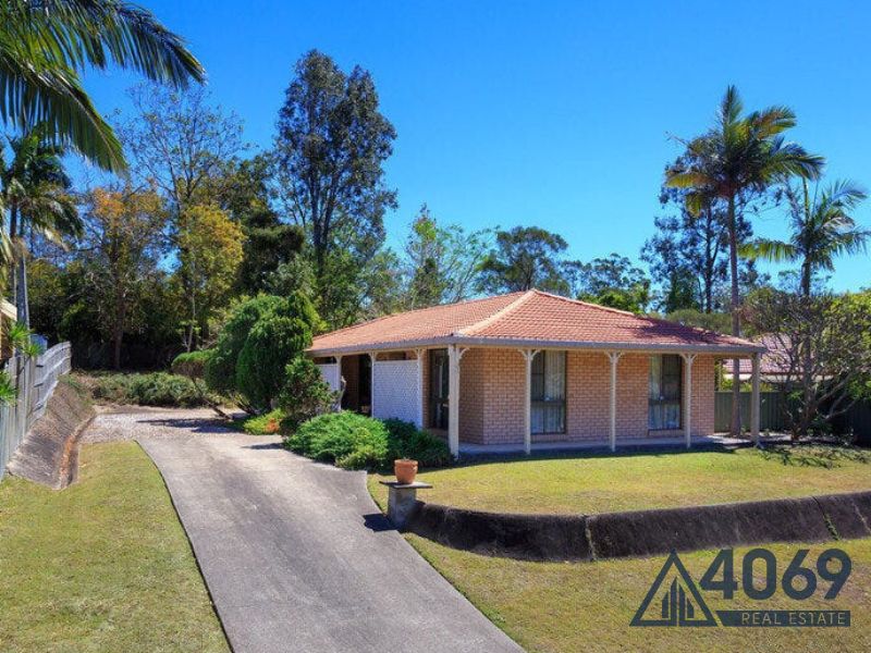 17 MONTANUS DR, BELLBOWRIE, QLD 4070