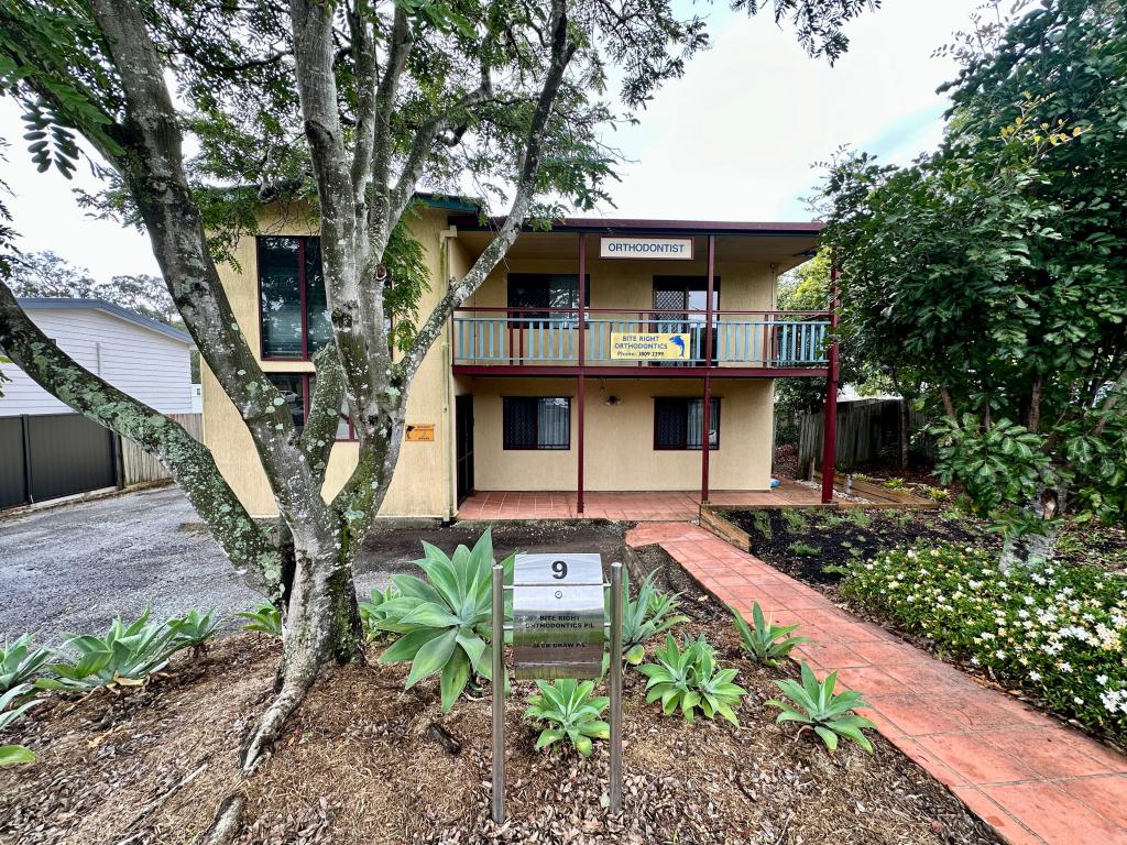 9 Helen St, Hillcrest, QLD 4118