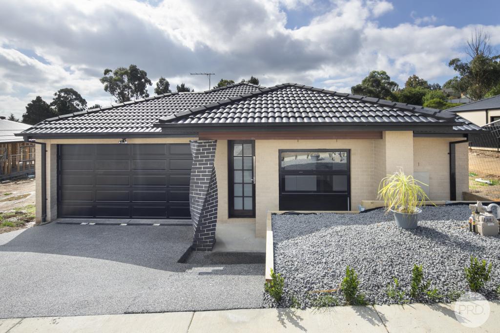 24 FRASER ST, MOUNT PLEASANT, VIC 3350