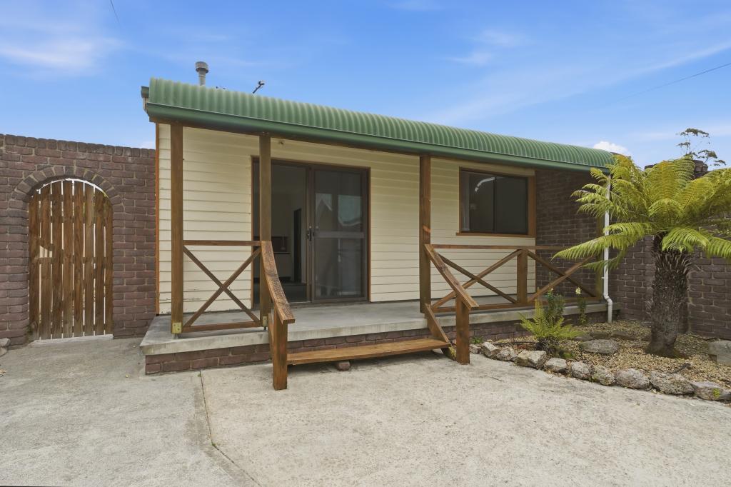 18a Wendourie Pde, Austins Ferry, TAS 7011