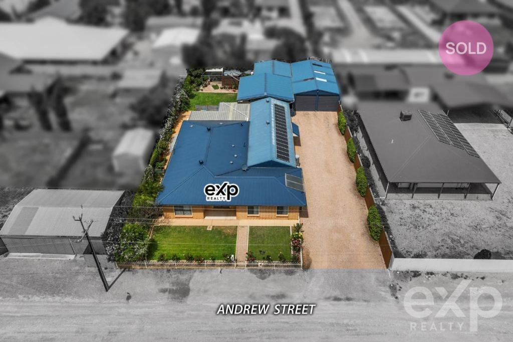 1 Andrew St, Moonta Bay, SA 5558