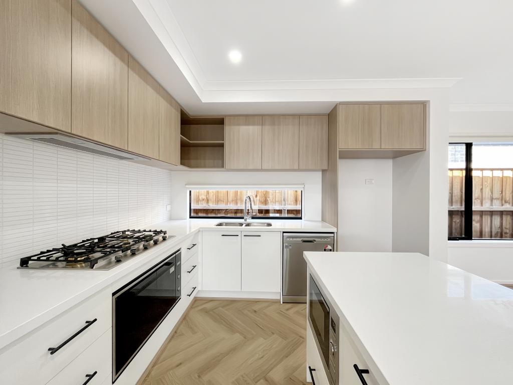 184 Horseshoe Bend Rd, Charlemont, VIC 3217