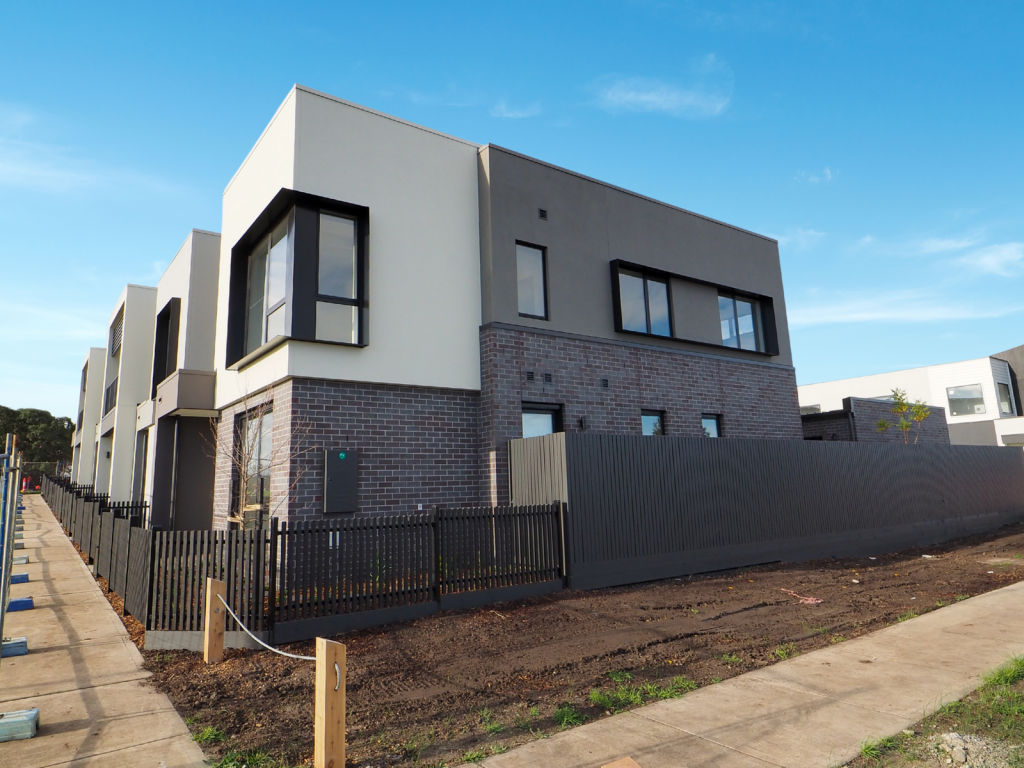 2 Lucan Walk, Donnybrook, VIC 3064