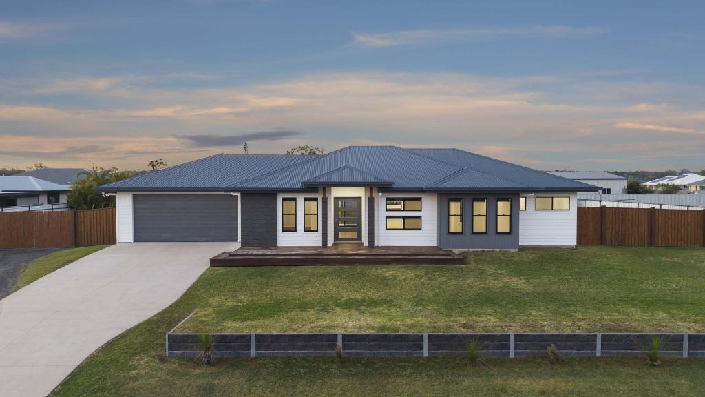 15 Mahalo Rd, Booral, QLD 4655