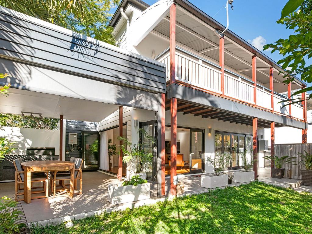 385c Hawthorne Rd, Hawthorne, QLD 4171