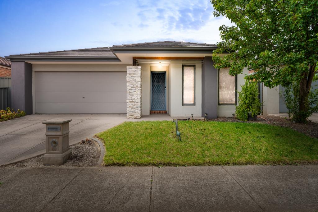 88 Pioneer Dr, Deer Park, VIC 3023