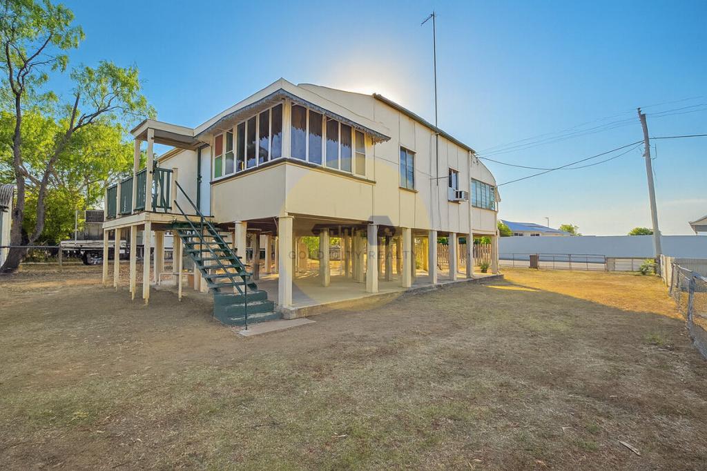 7 York St, Queenton, QLD 4820