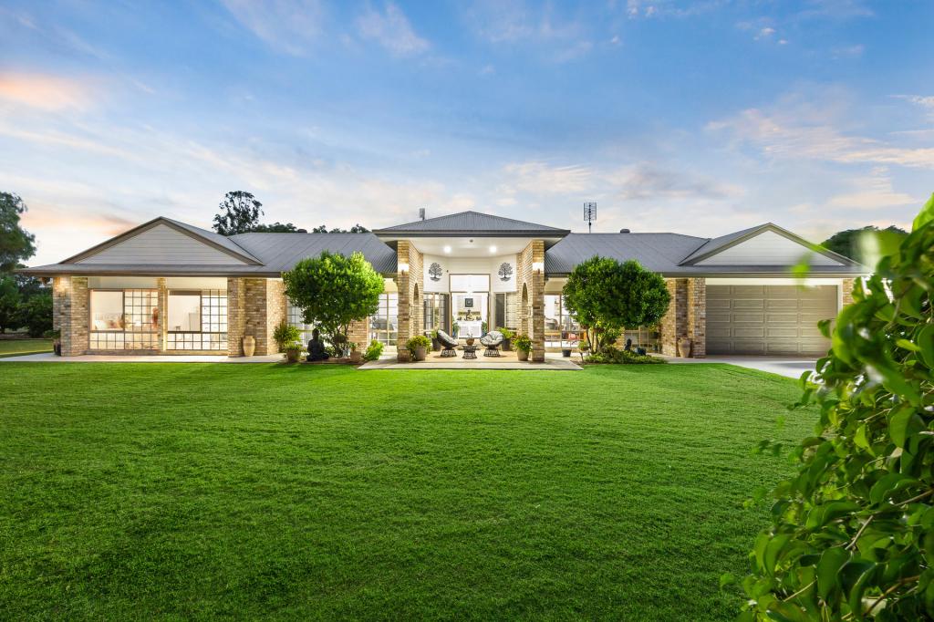 4 JACARANDA DR, LAIDLEY, QLD 4341