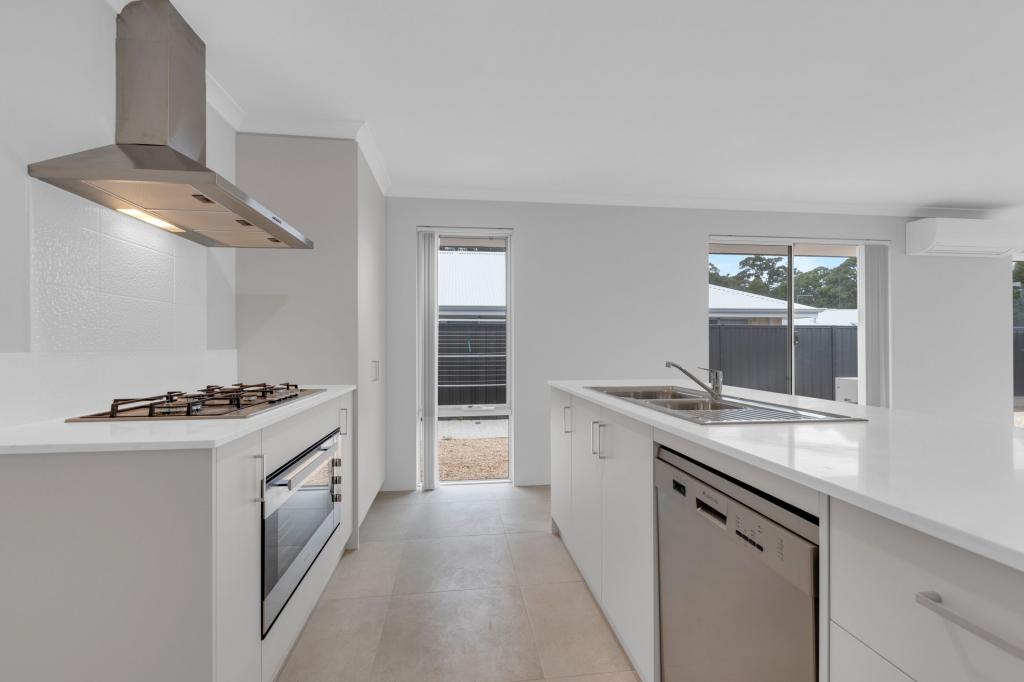 15b Wood Ave, Waroona, WA 6215