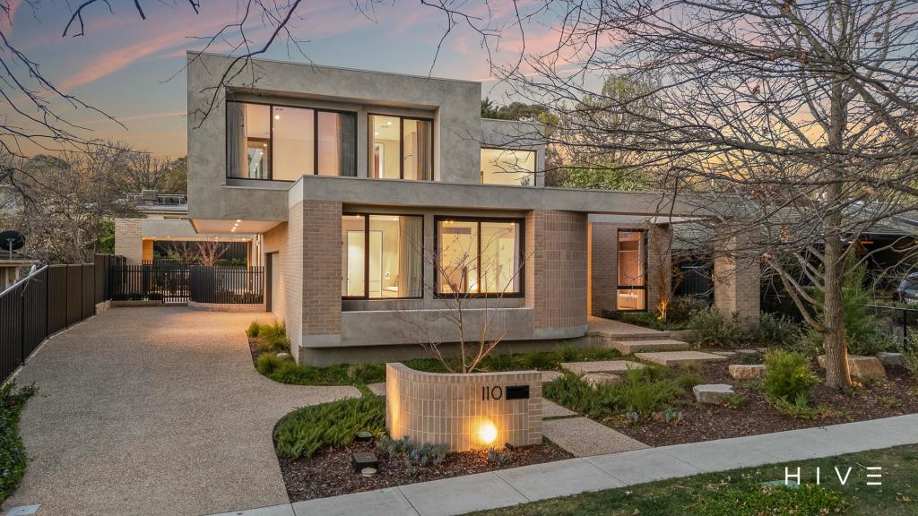 110 CARNEGIE CRES, GRIFFITH, ACT 2603